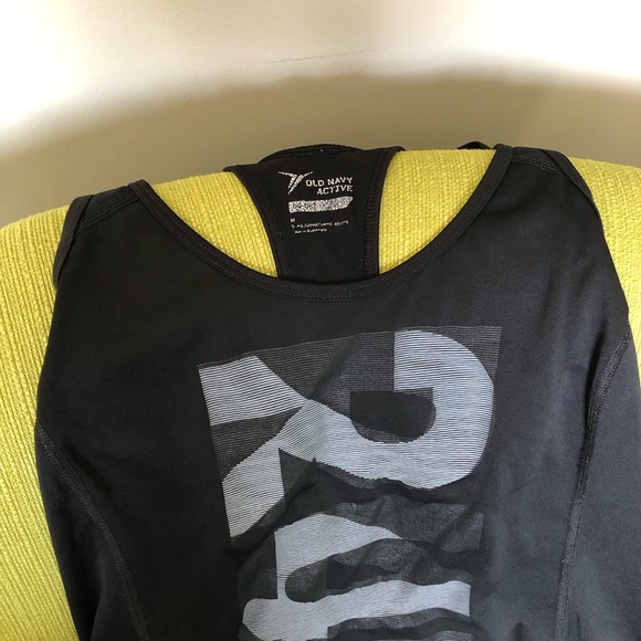 Old navy racer back tank top Size medium work out tank top - Picture 3 of 5